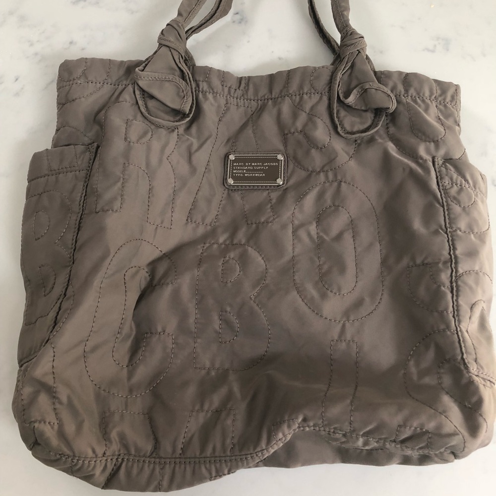 Marc Jacobs quilted nylon tote in grey